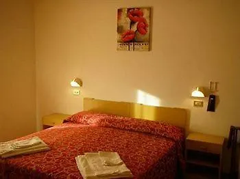 Hotell Ottavia 2*