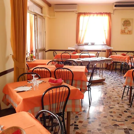 Ottavia Hotel